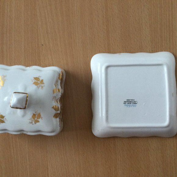 Vintage Old Foley James Kent Staffordshire Cheese butter dish gold flowers - Picture 4 of 6